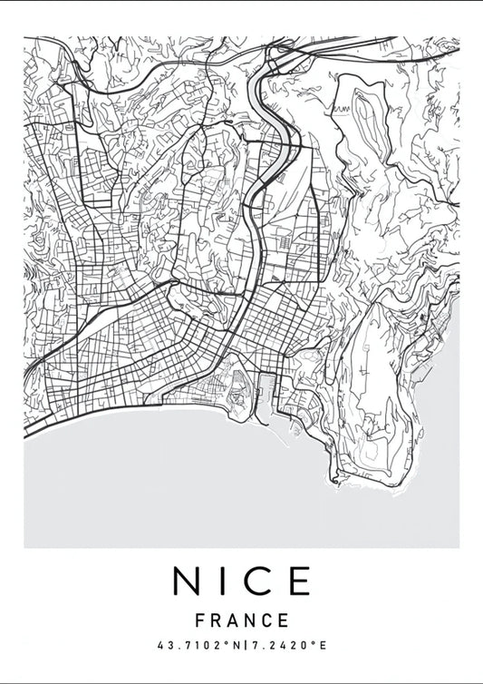 Affiche carte de Nice en noir et blanc, proposée en 3 formats élégants, style minimaliste et déco murale chic, parfaite pour une décoration intérieure moderne et raffinée – Pigmentacy
